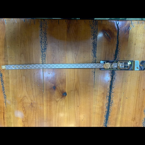 COPY - NWT! Real gold plated dog collar with crystals - Picture 2 of 5